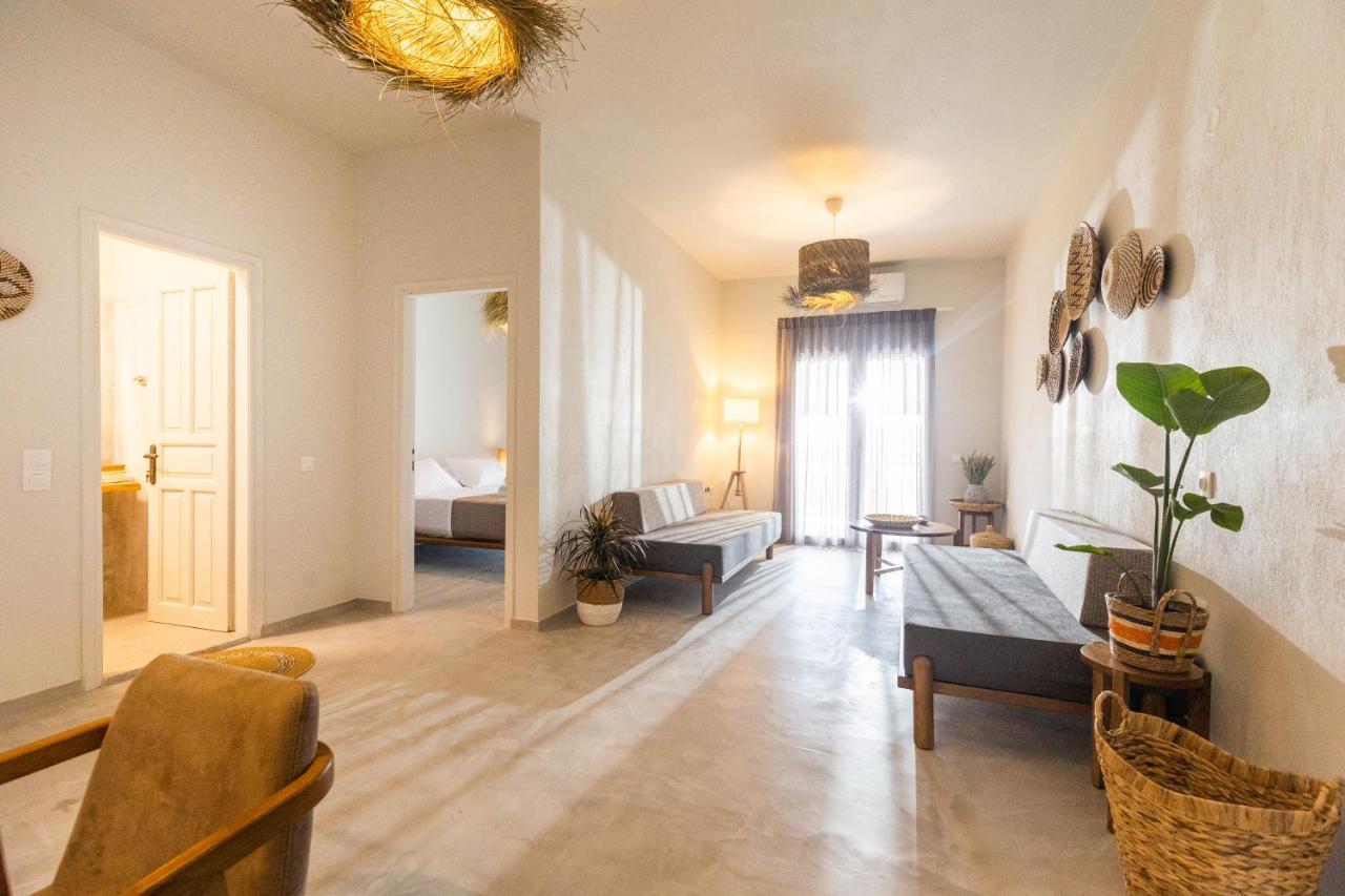 Dohos Skiathos Suites Ksanemos Eksteriør billede