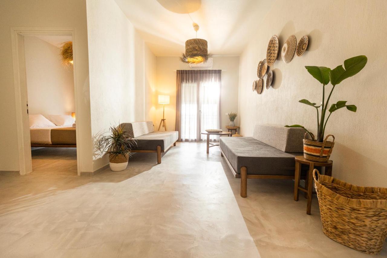 Dohos Skiathos Suites Ksanemos Eksteriør billede